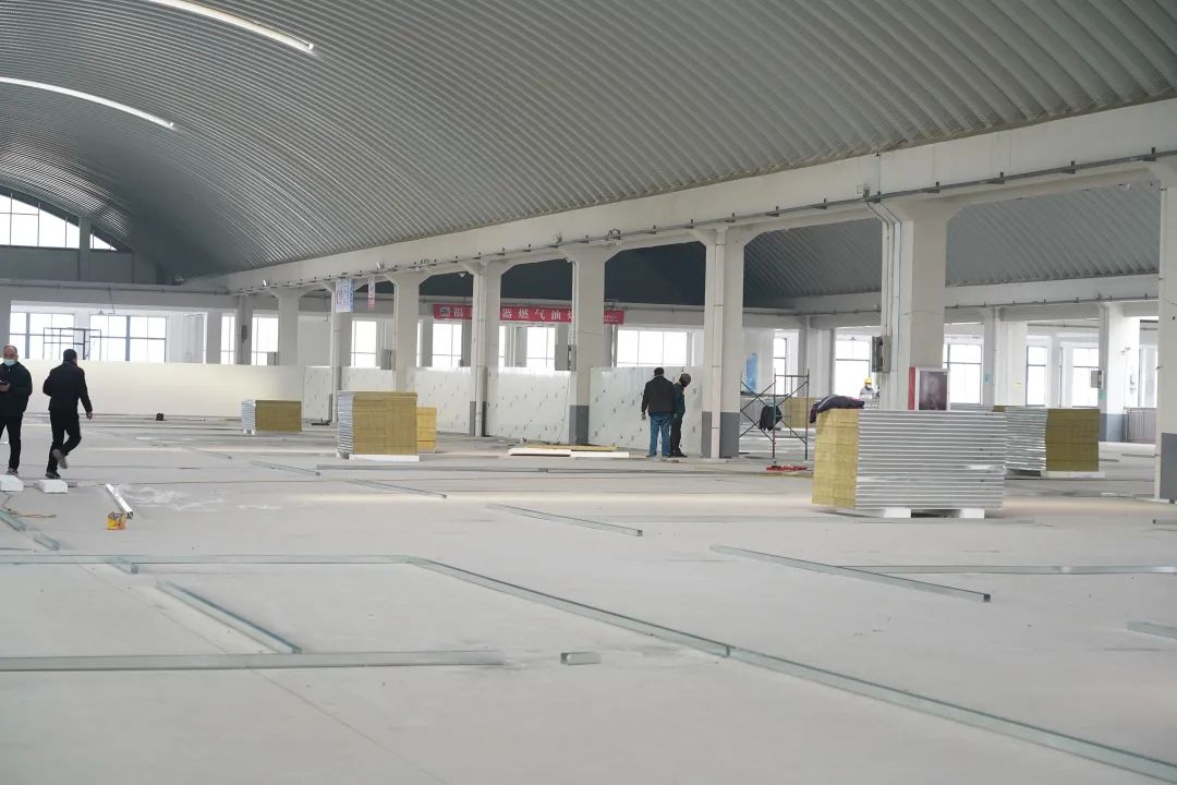 疫情就是命令，彩钢夹芯板厂家AG贵宾会紧急驰援多地方舱医院建设(图11)